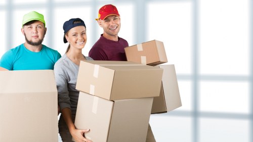 Prepared removals truck service supporting a move across Wandsworth